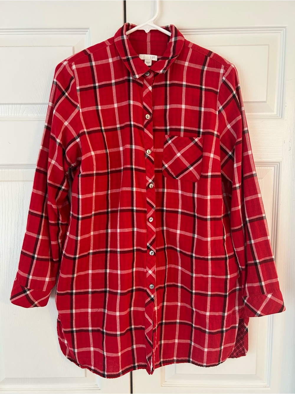 NWOT J.Jill Women’s Red Plaid Print Slit Button Up Tunic blouse Shirt Size S